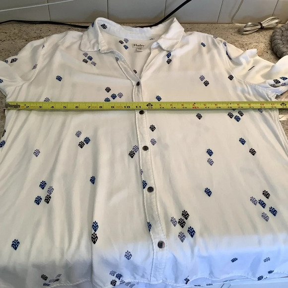 Hatley White Button Up Shirt Size XL - Picture 5 of 10
